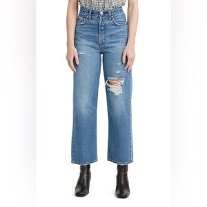 Levi’s Ribcage Straight Ankle Jeans